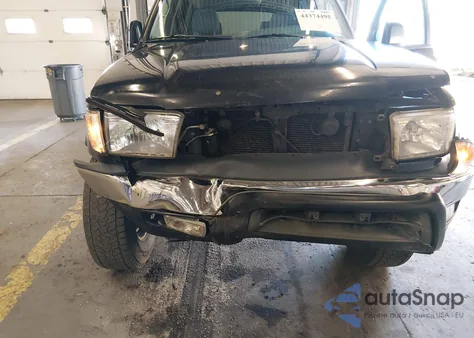 1999 Toyota 4Runner Sr5 V6 z USA, uszkodzony, nr VIN JT3HN86RXX0246948